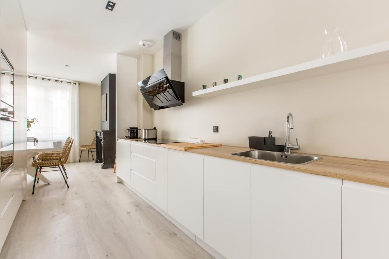 Appartement Spacieux Et Moderne 4 Chambres A 5Mn A Pieds Republique Лил Екстериор снимка