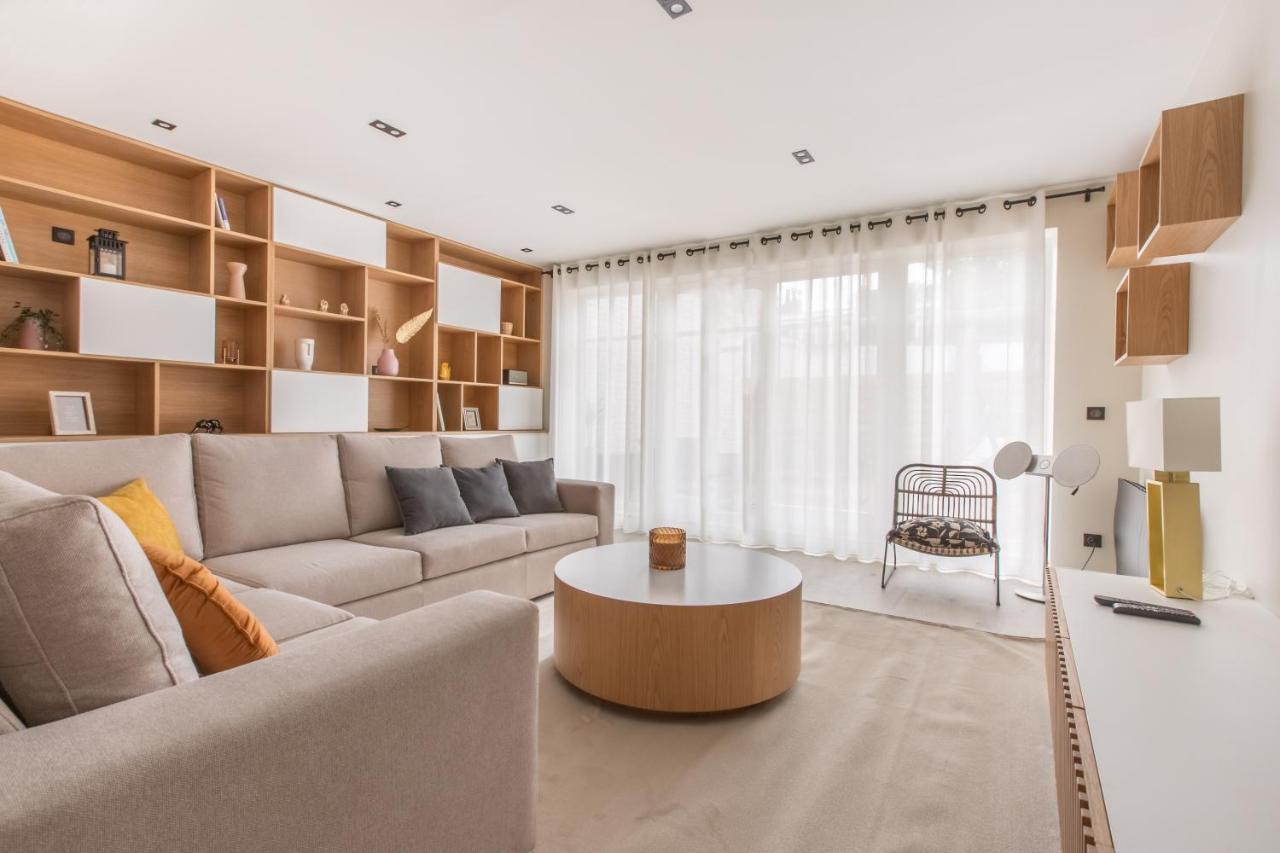 Appartement Spacieux Et Moderne 4 Chambres A 5Mn A Pieds Republique Лил Екстериор снимка