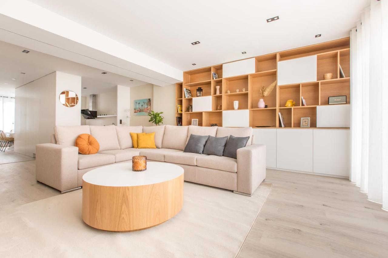 Appartement Spacieux Et Moderne 4 Chambres A 5Mn A Pieds Republique Лил Екстериор снимка