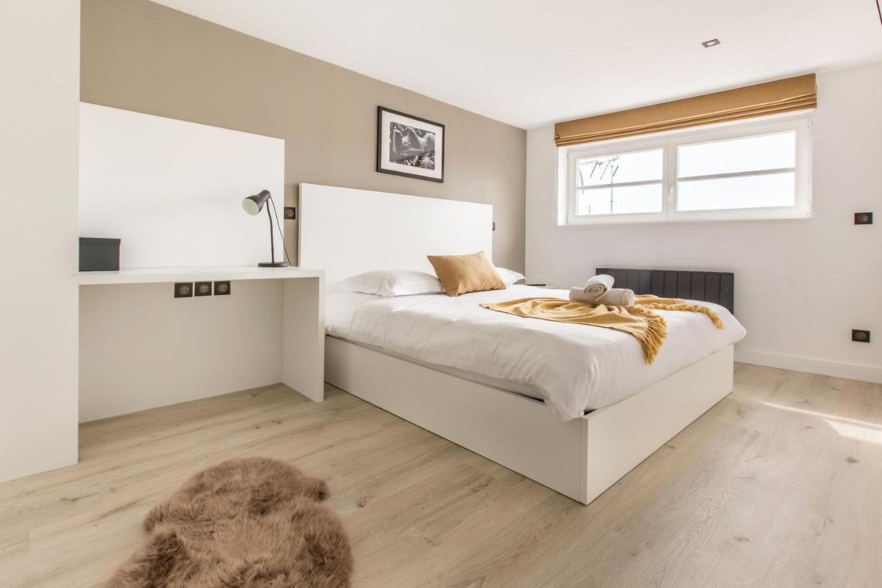 Appartement Spacieux Et Moderne 4 Chambres A 5Mn A Pieds Republique Лил Екстериор снимка